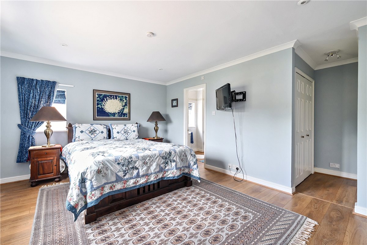 5 bedroom House, Clench Common, Marlborough, SN8 - Available, Image 17