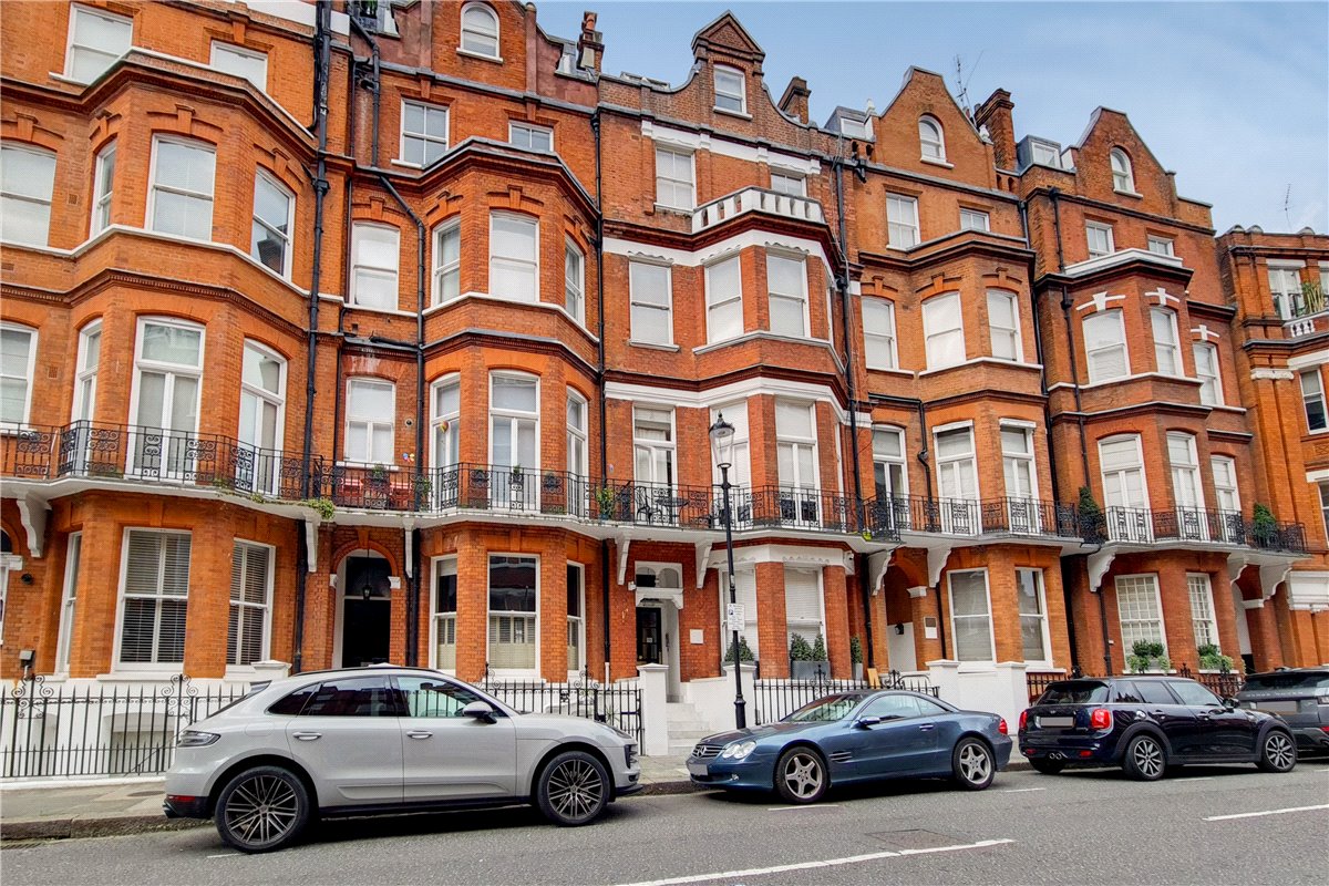 0 bedroom Flat, Egerton Gardens, Knightsbridge, SW3 - Available, Image 9