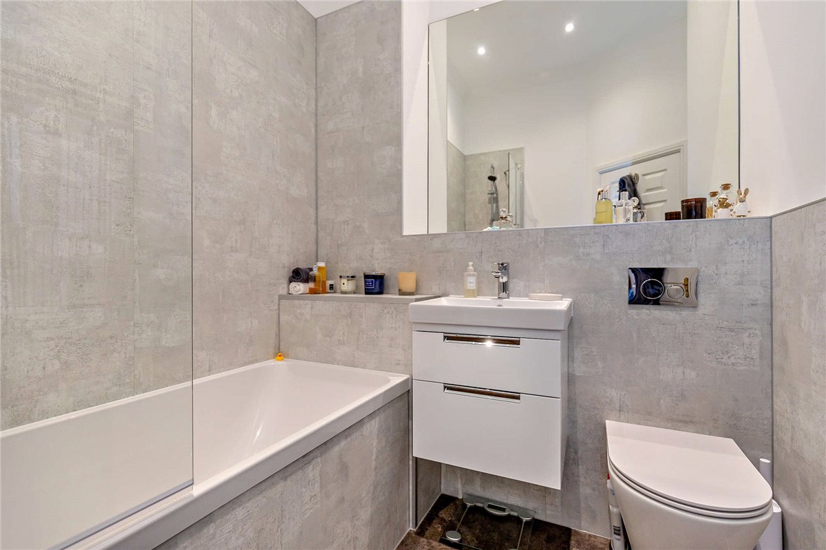 2 bedroom Flat, Apartment 9, Ellis House, Ellis Court, HG1 - Sold, Image 2