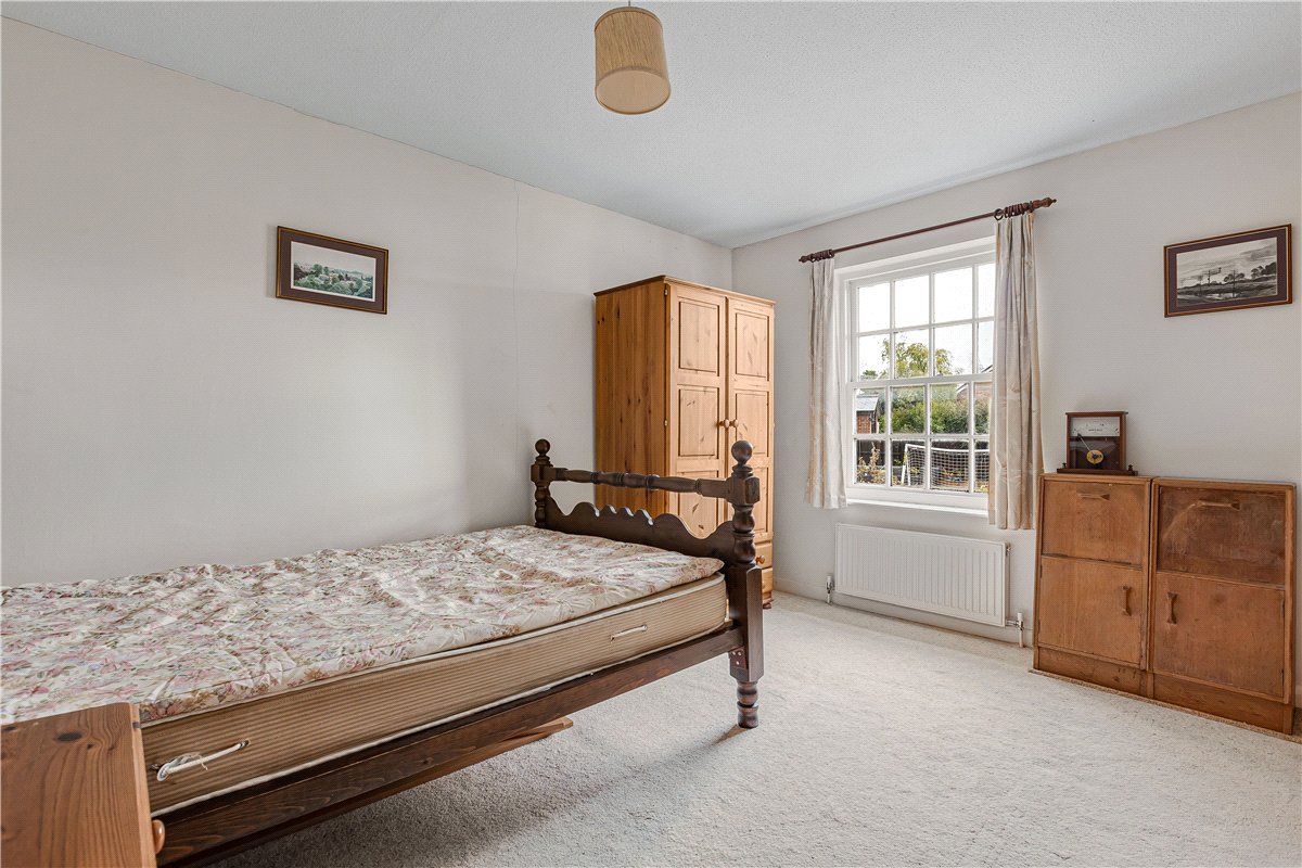 2 bedroom House, Aubrey Close, Marlborough, SN8 - Available, Image 7