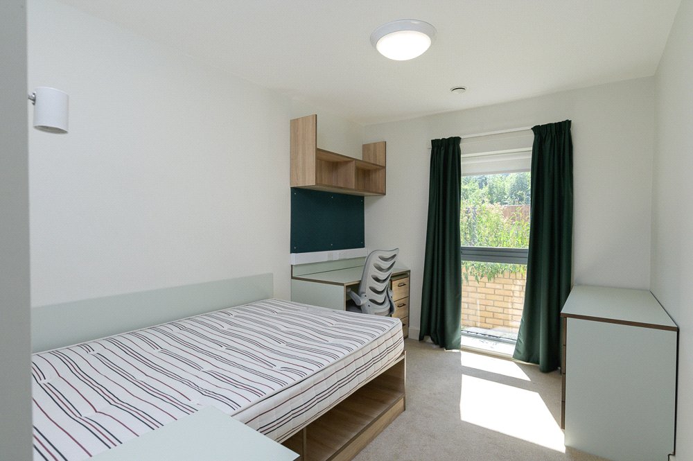 1 bedroom Flat, Old Bakery Yard, Jews Lane, BA2 - , Image 2