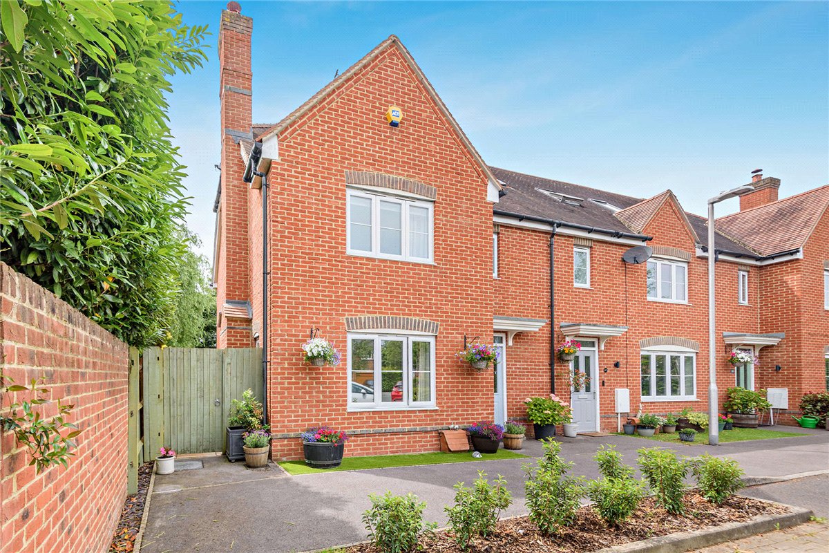 3 bedroom House, Capability Way, Greenham, RG19 - Sold STC, Image 16
