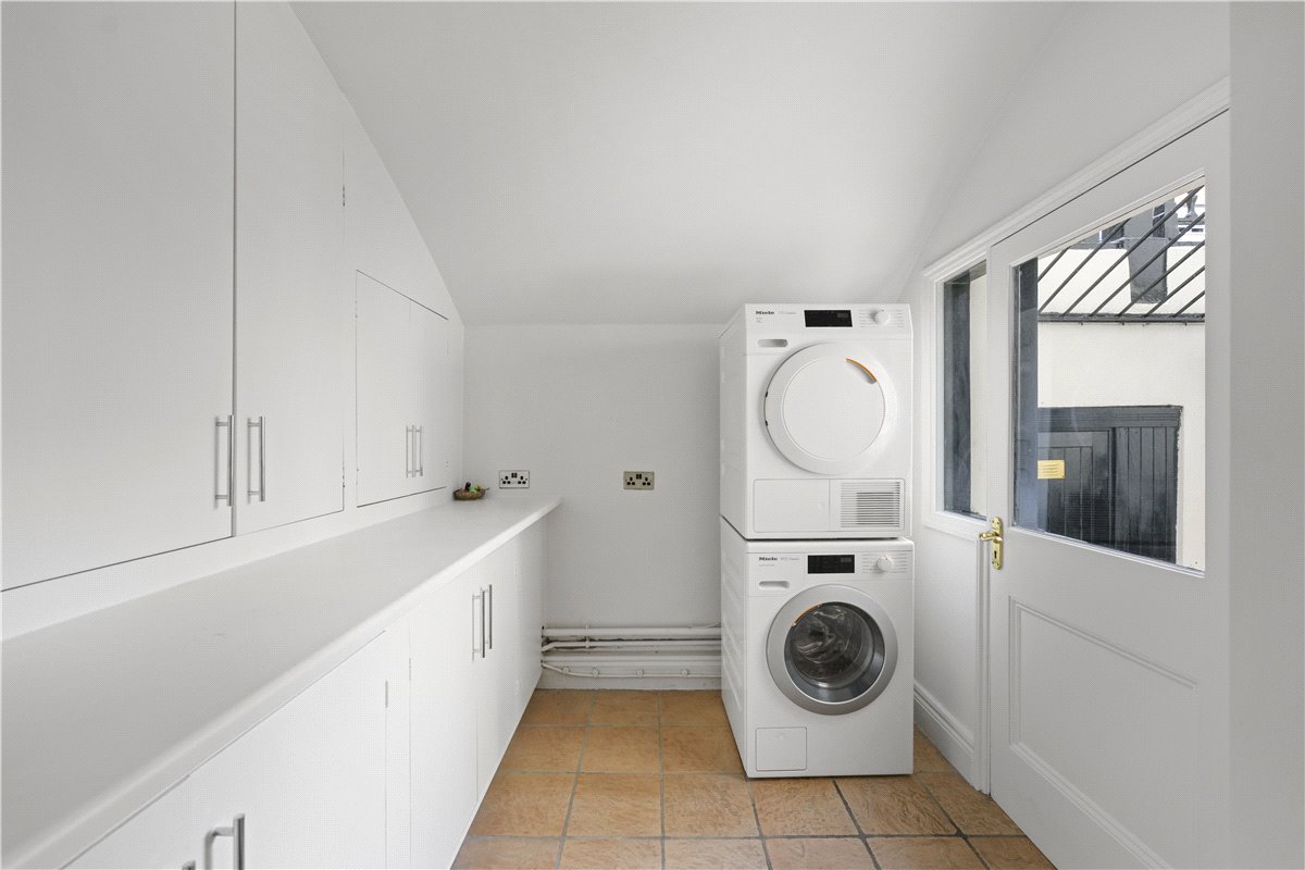 6 bedroom House, Ennismore Gardens, Knightsbridge, SW7 - Available, Image 35