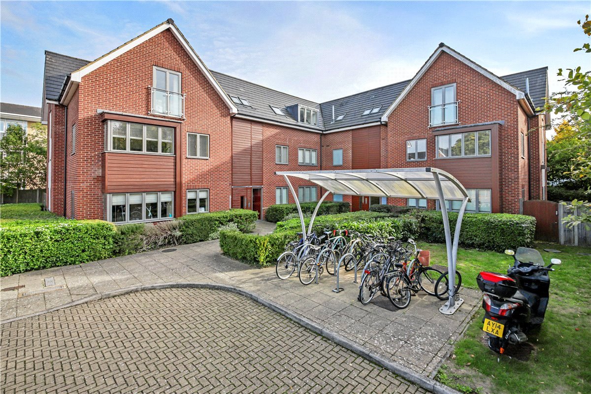 2 bedroom Flat, The Redwing, Newmarket Road, CB5 - Let Agreed
