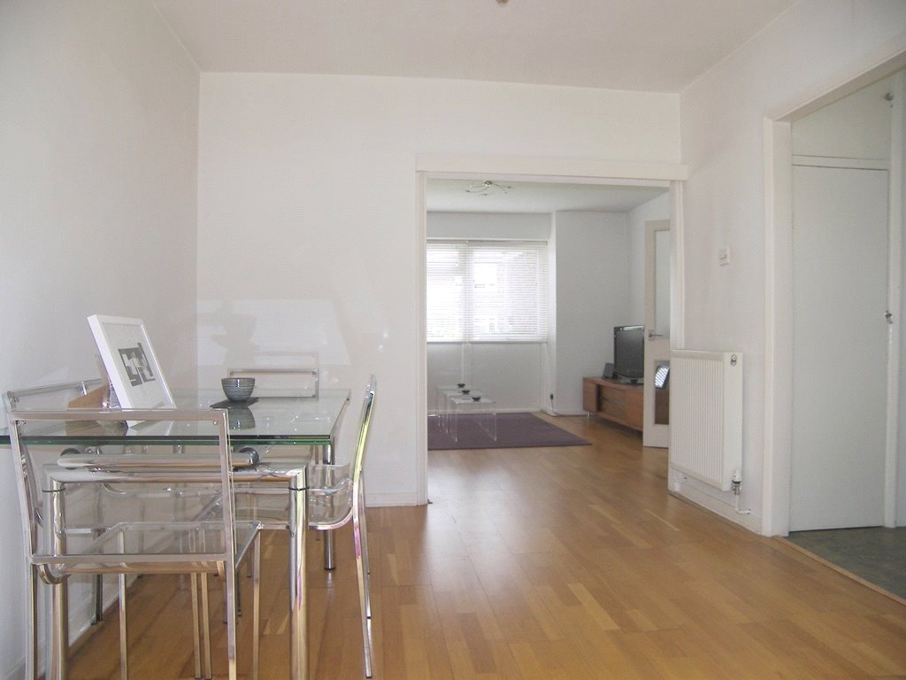 2 bedroom Maisonette, Simpson Road, Richmond, TW10 - , Image 4