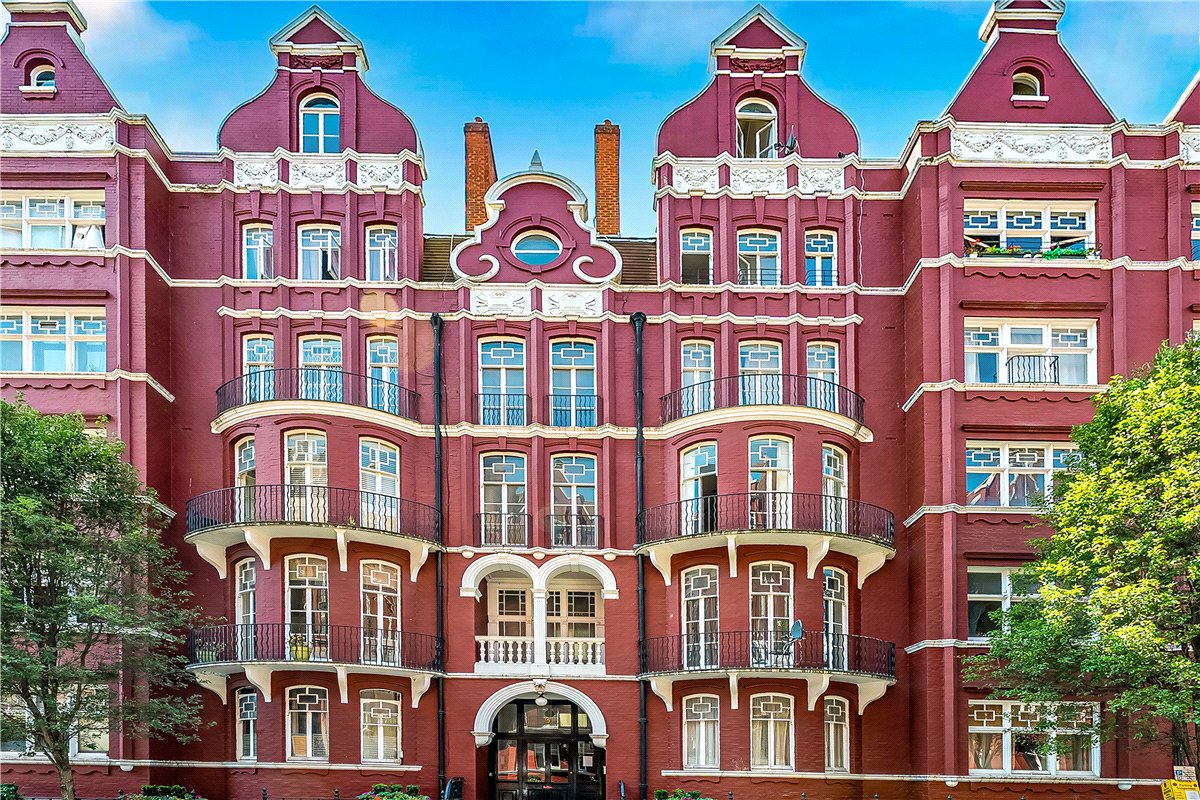 3 bedroom Flat, Cabbell Street, London, NW1 - Available, Image 2