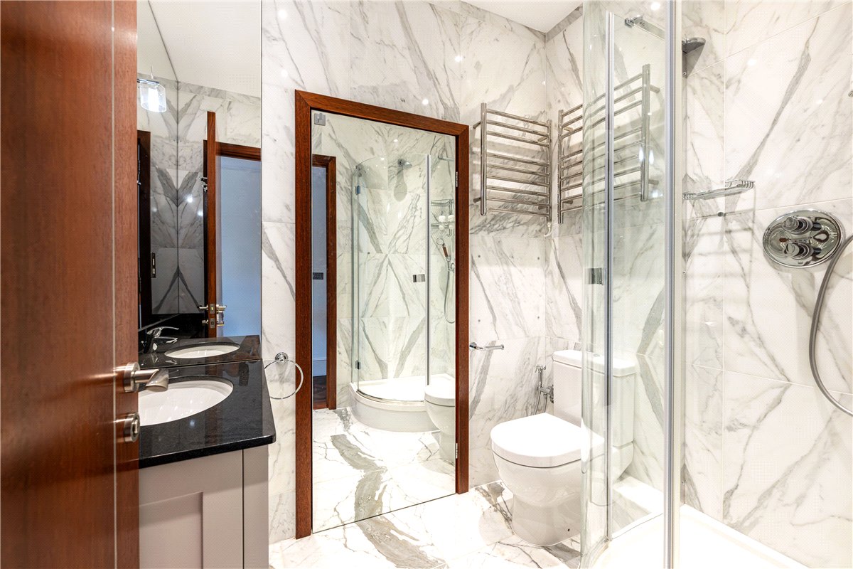 2 bedroom Flat, Grosvenor Square, Mayfair, W1K - Available, Image 6