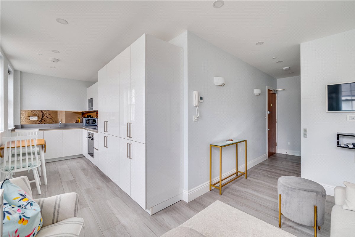 1 bedroom Flat, Sefton Street, London, SW15 - Sold STC, Image 2
