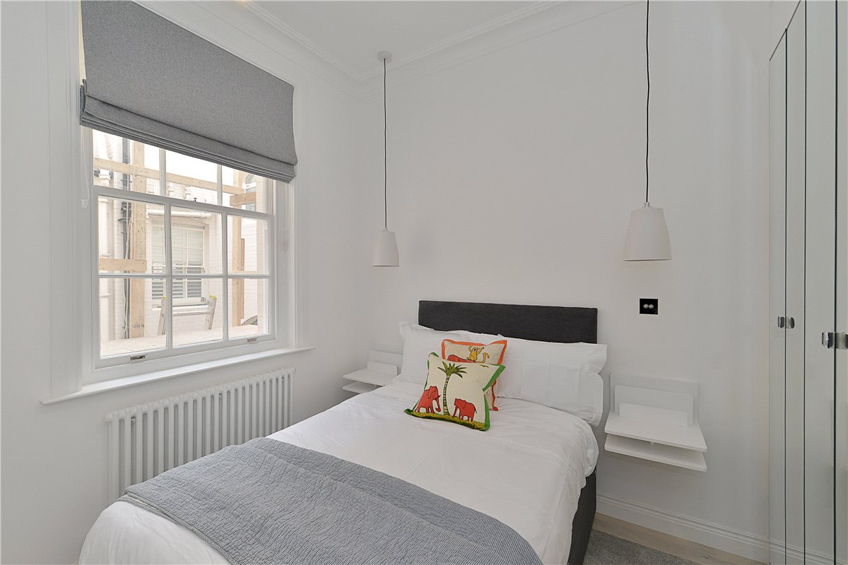 2 bedroom Flat, Green Street, Mayfair, W1K - Let Agreed, Image 8