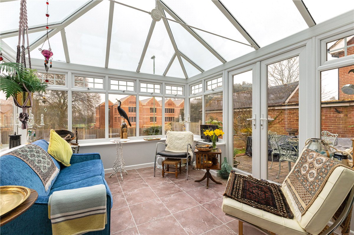 4 bedroom House, Edgar Road, Winchester, SO23 - Available, Image 9
