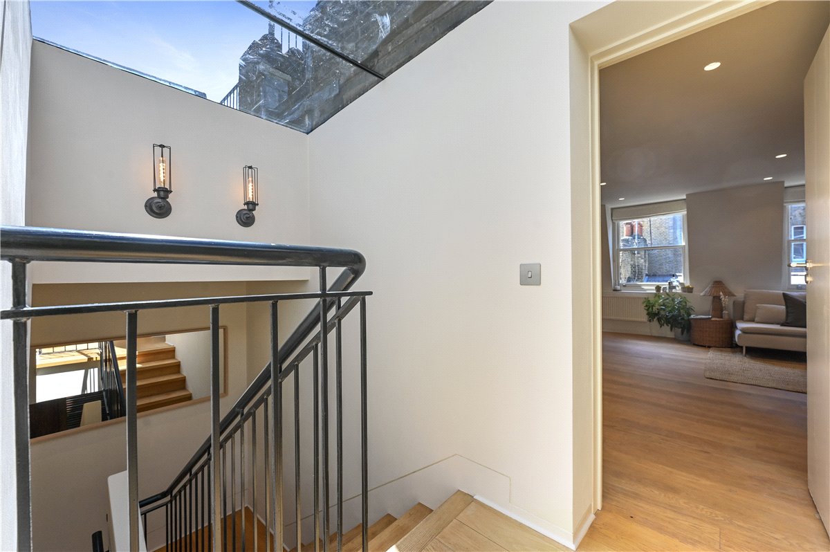 2 bedroom Flat, Bingham Place, Marylebone, W1U - Available, Image 2