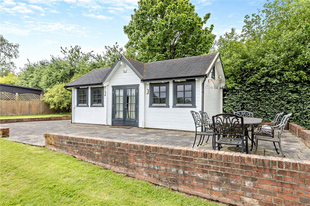 5 bedroom House, Newbury Road, Headley, RG19 - Available, Image 19
