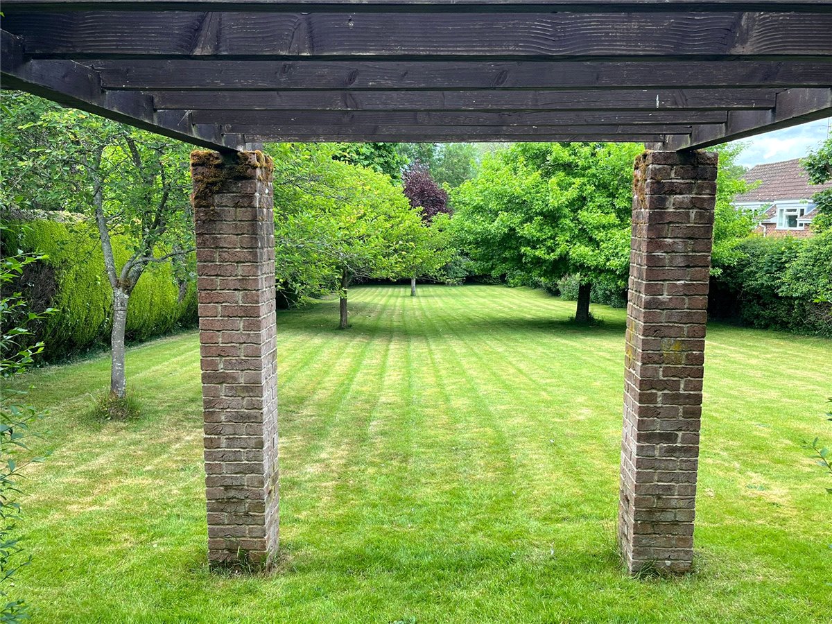 4 bedroom House, High Street, Manton, SN8 - Available, Image 5