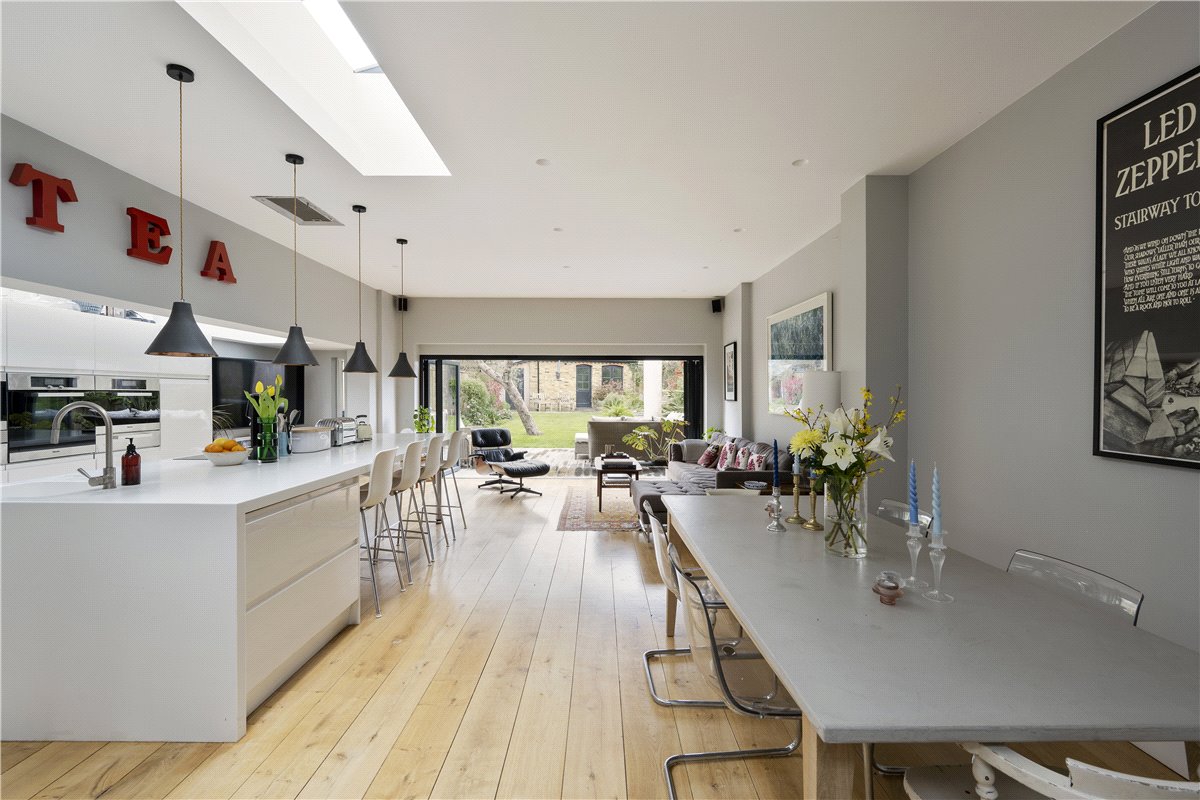 3 bedroom House, St. James's Drive, London, SW17 - Sold, Image 24