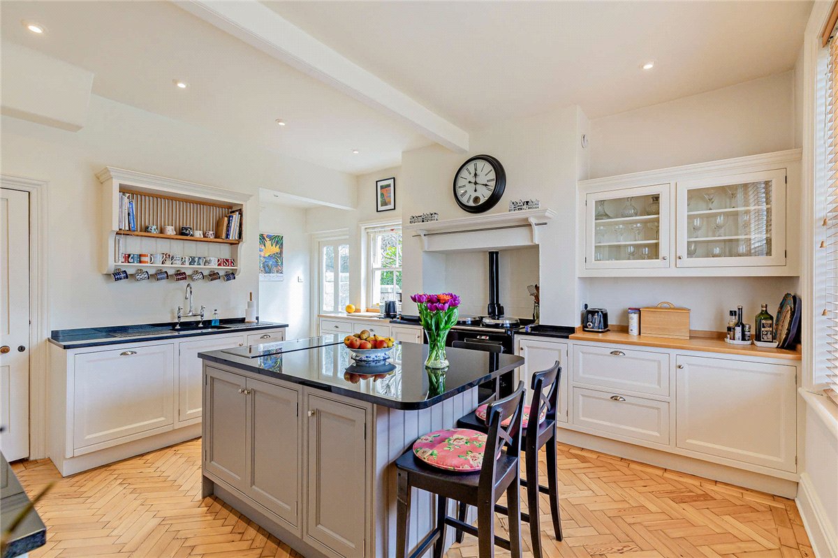 5 bedroom House, Church Square, Harrogate, HG1 - Available, Image 4