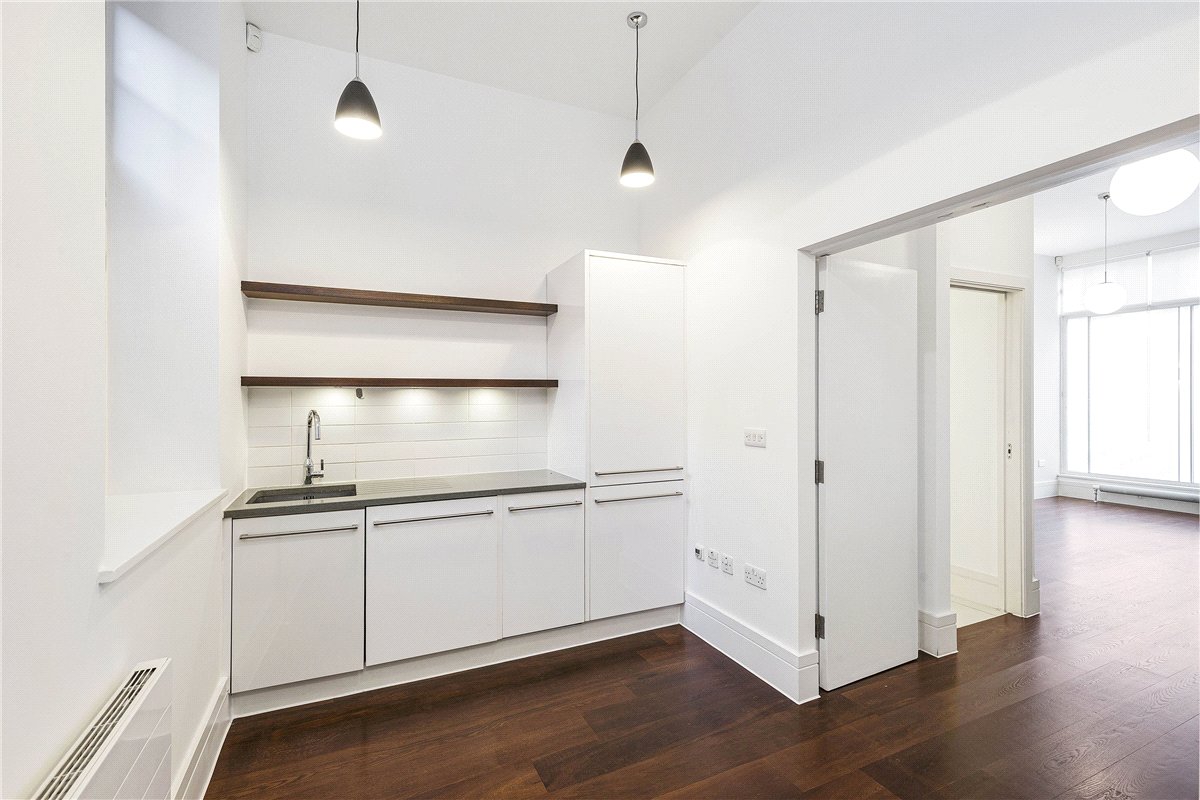 2 bedroom Maisonette, Welbeck Street, Marylebone, W1G - Available, Image 7