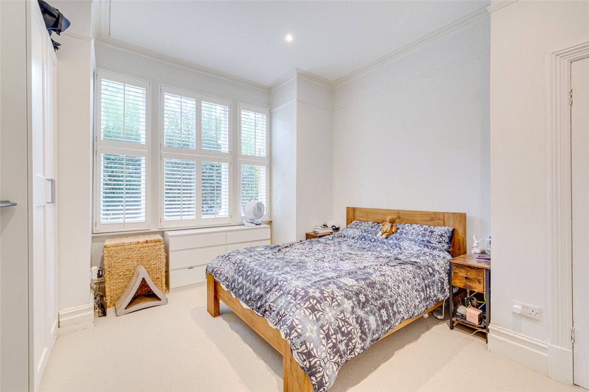2 bedroom Flat, Niton Street, Bishops Park, SW6 - Let Agreed, Image 13