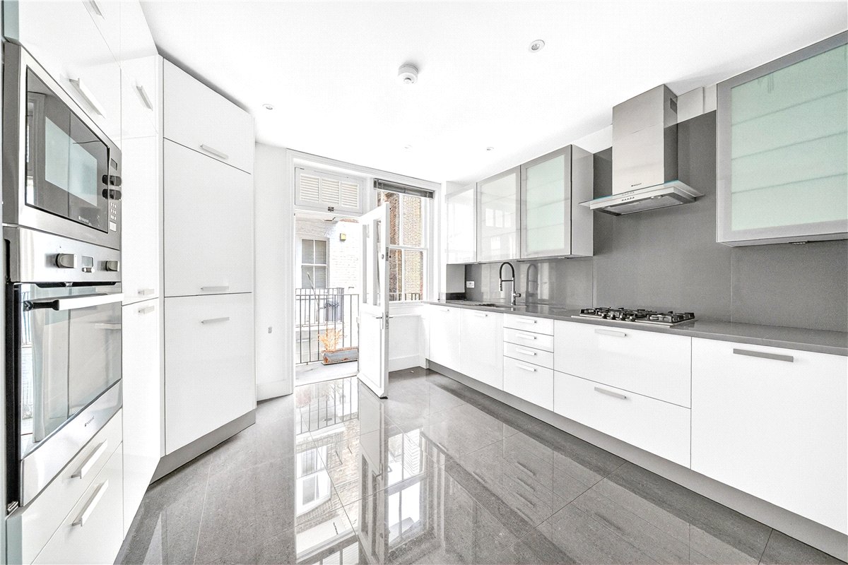 4 bedroom Flat, Cumberland Mansions, George Street, W1H - Available, Image 12