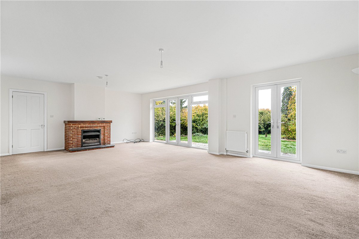 4 bedroom House, Bacombe Lane, Wendover, HP22 - Available, Image 2