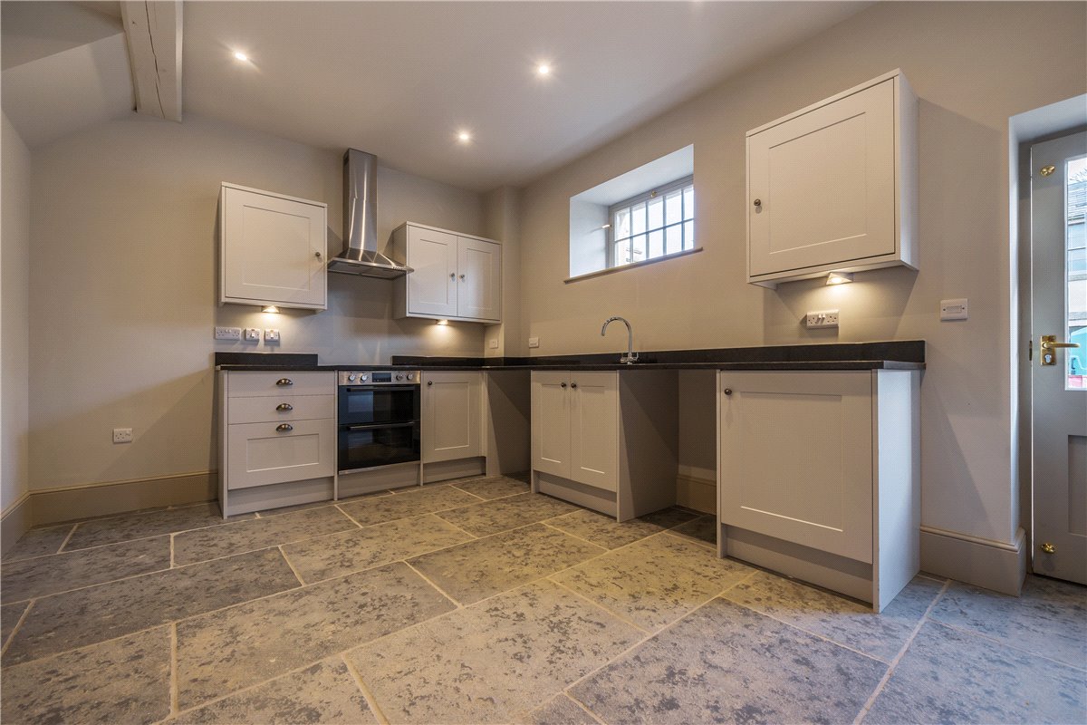 3 bedroom House, Dodington Lane, Dodington, BS37 - , Image 3