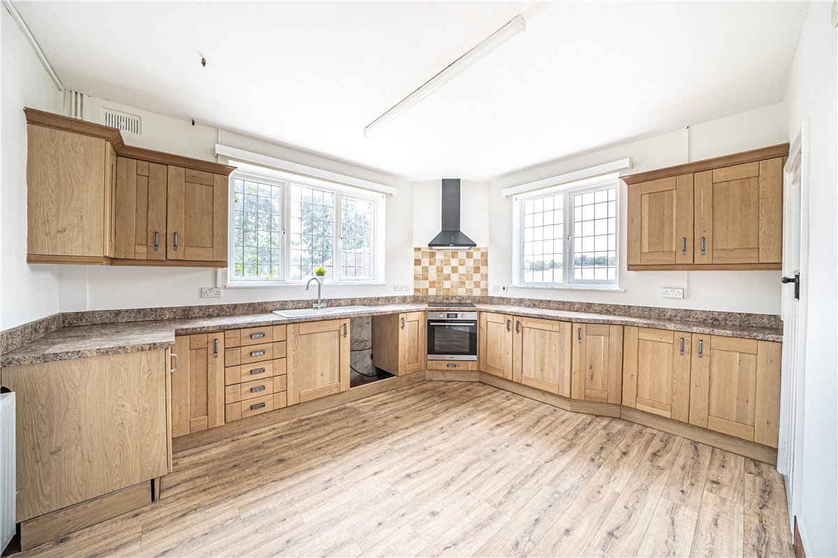 4 bedroom House, Crawley, Winchester, SO21 - Sold, Image 13