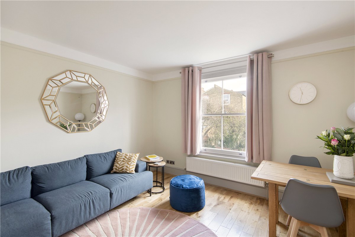 1 bedroom Flat, Louisville Road, London, SW17 - Sold