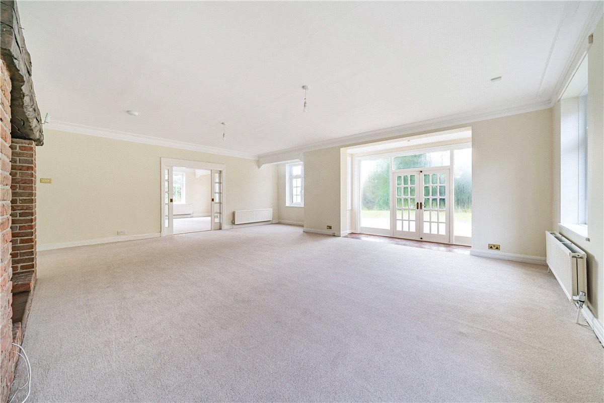 7 bedroom House, Newcastle Road, Whitmore, ST5 - Available, Image 3