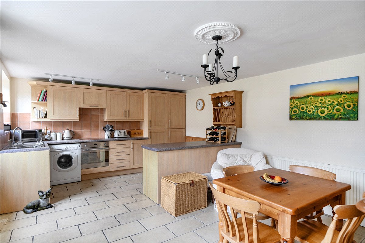 2 bedroom Annexe, Kelston Road, Bath, BA1 - Available, Image 3