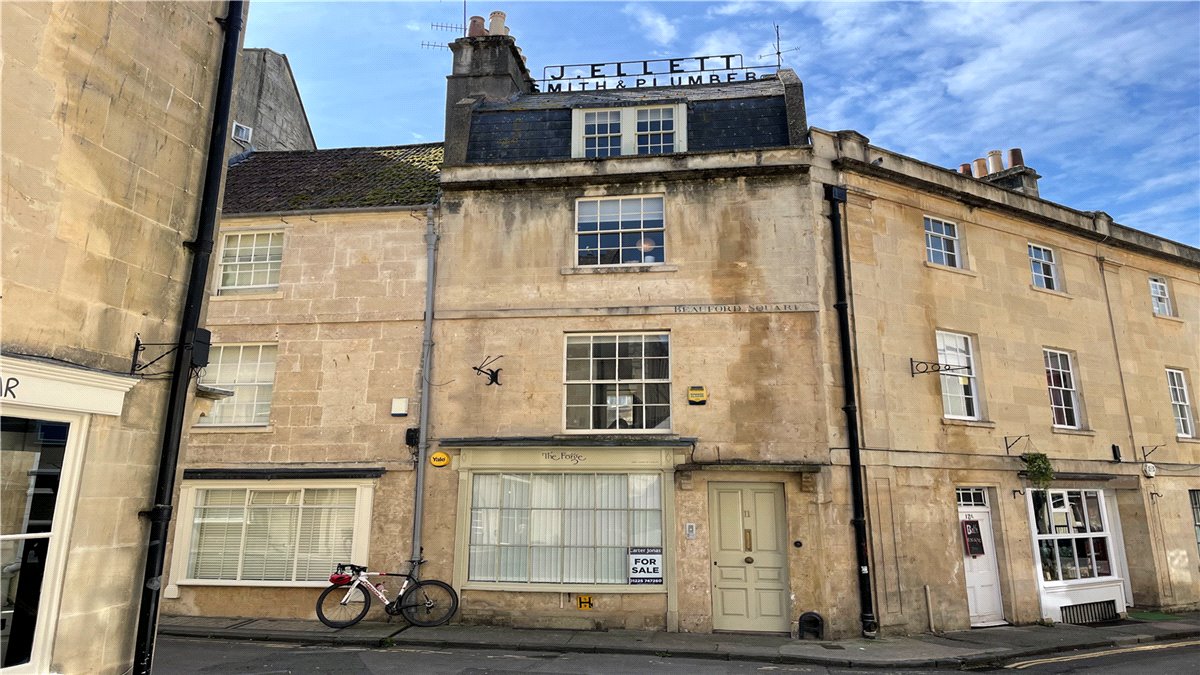 3 bedroom House, Beauford Square, Bath, BA1 - Sold