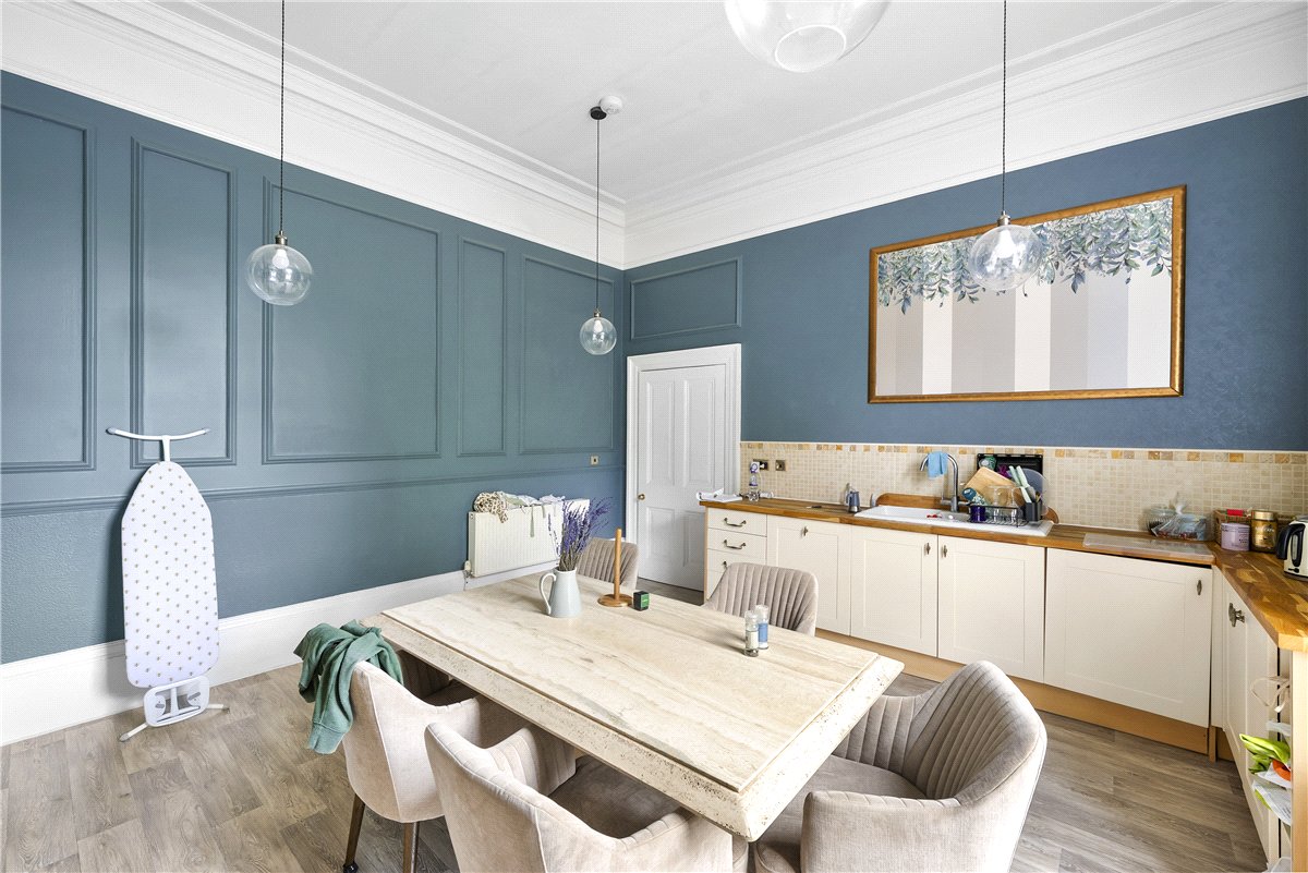 2 bedroom Flat, Clifton, York, YO30 - Available, Image 2