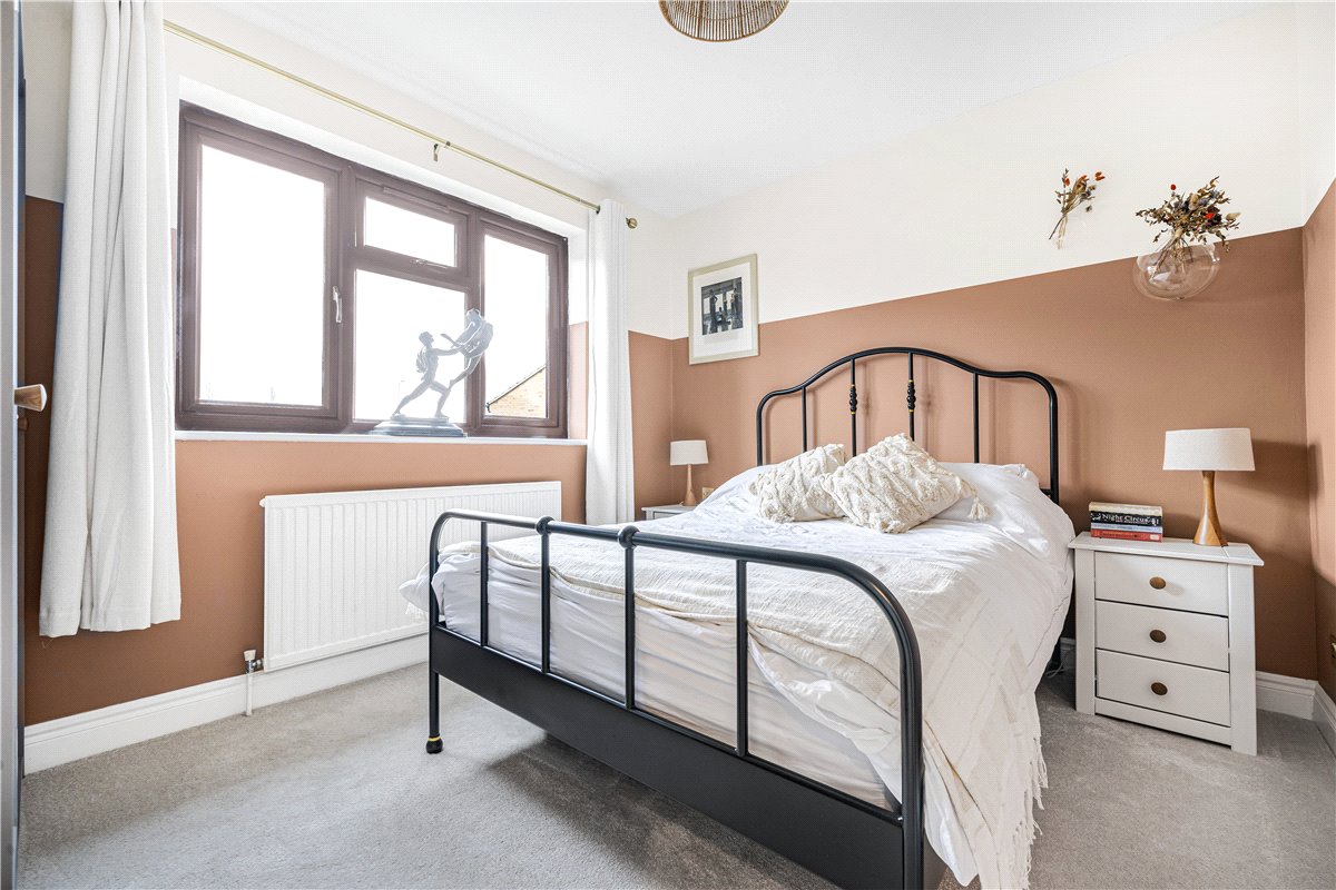 4 bedroom House, Gardiner Close, Abingdon, OX14 - Sold, Image 12