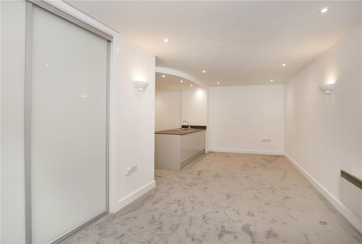 1 bedroom Flat, The Courtyard, St. Martins Lane, YO1 - Let Agreed, Image 5