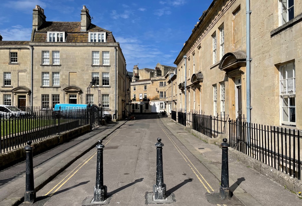 892 Sq Ft, 11 Beauford Square, Bath, BA1 - Sold STC, Image 1