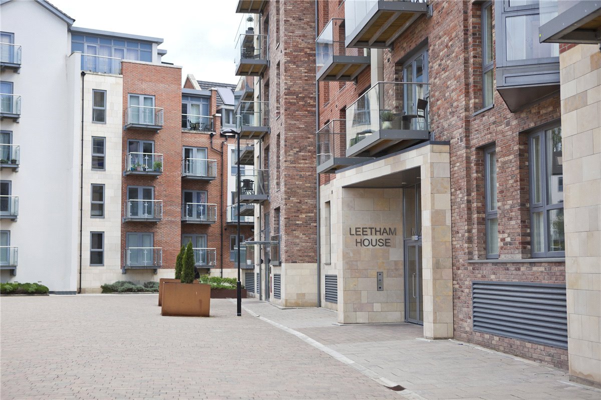 2 bedroom Flat, Leetham House, Pound Lane, YO1 - 
