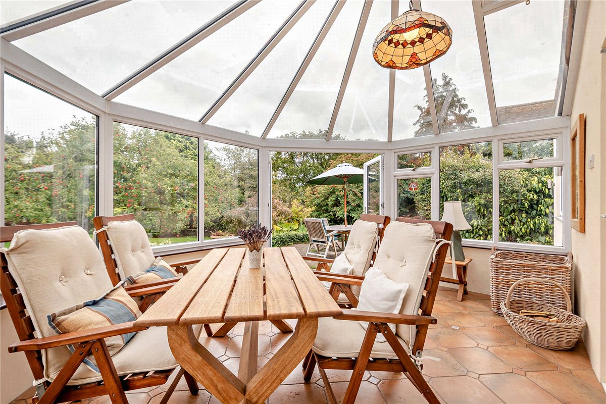5 bedroom Bungalow, Long Grove, Upper Bucklebury, RG7 - Available, Image 9