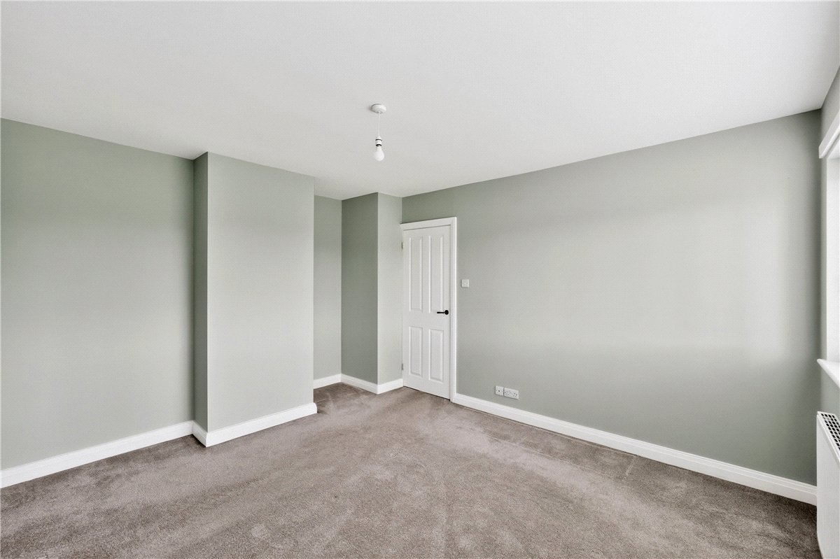 3 bedroom House, Robins Lane, Culcheth, WA3 - Available, Image 4
