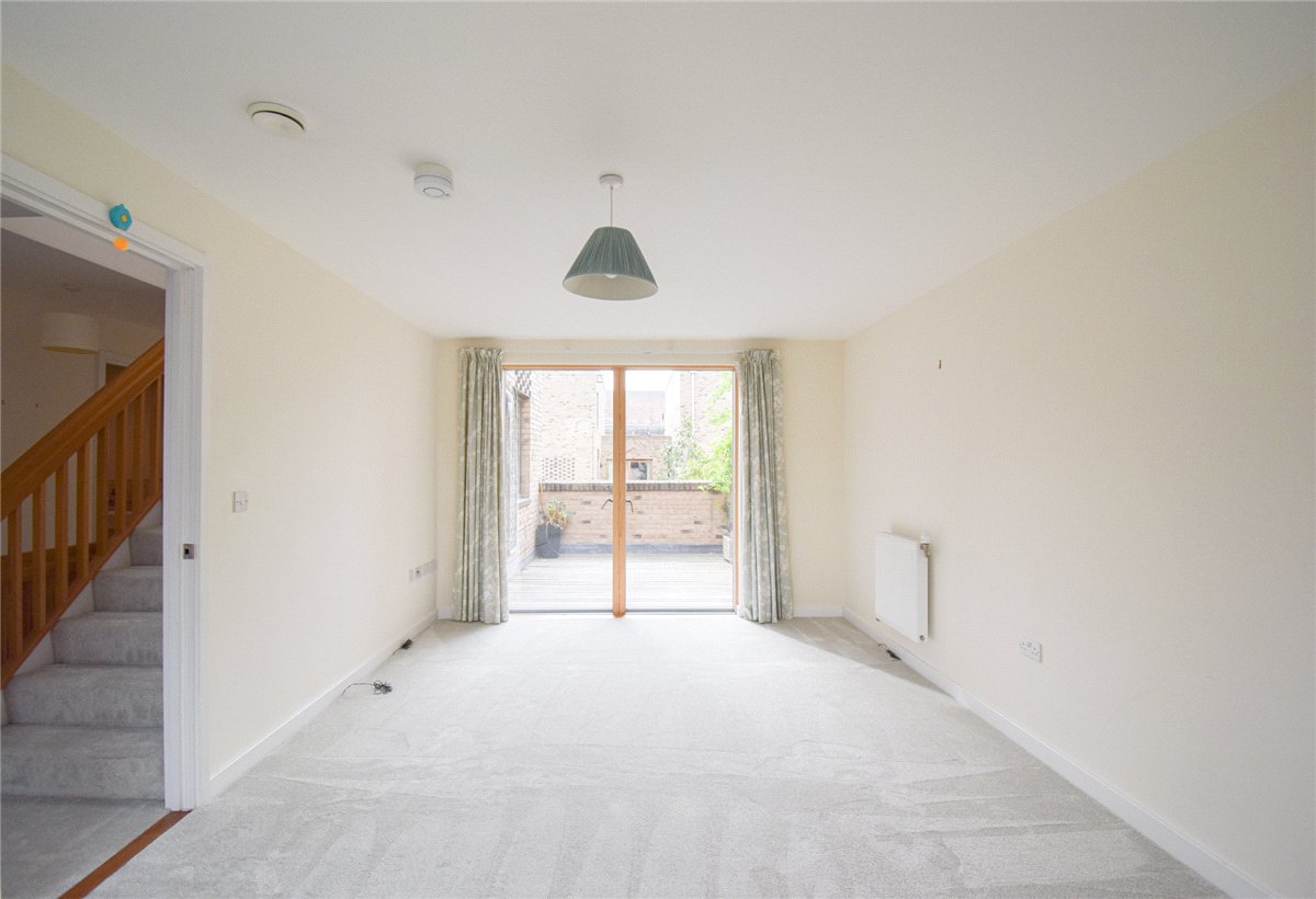 4 bedroom House, Royal Way, Trumpington, CB2 - , Image 10