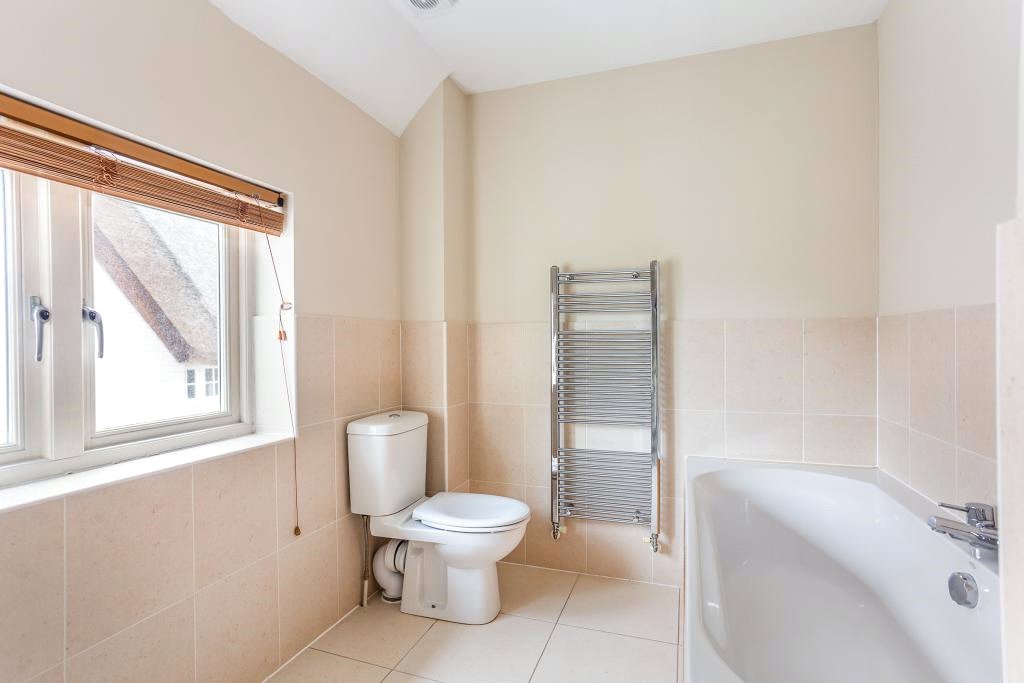 3 bedroom House, Pewsey Road, Rushall, SN9 - Let Agreed, Image 13