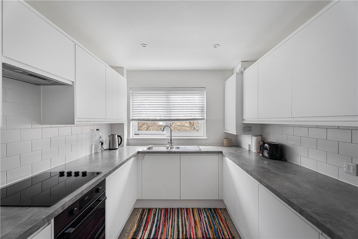 2 bedroom Flat, Cunliffe Close, Oxford, OX2 - Available, Image 10