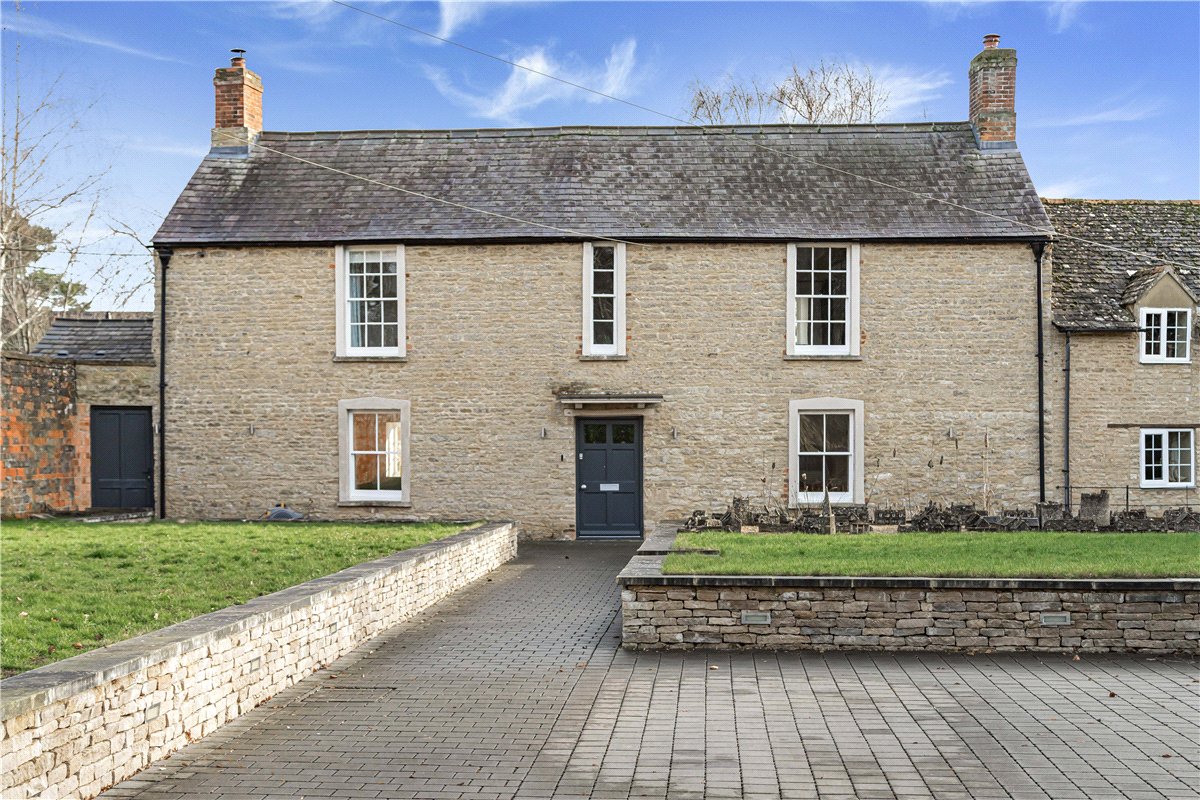 4 bedroom House, Weston Road, Bletchingdon, OX5 - Available