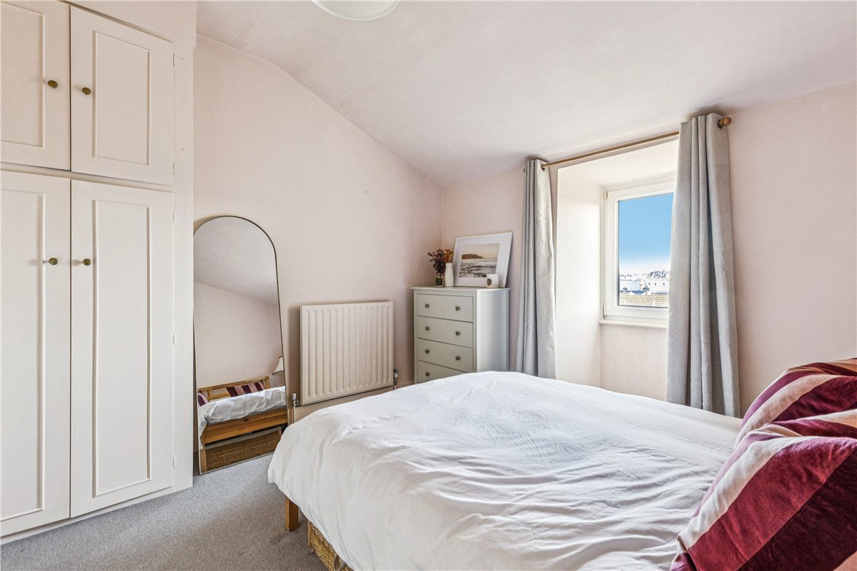 2 bedroom Flat, Auckland Road, London, SW11 - Let Agreed, Image 10
