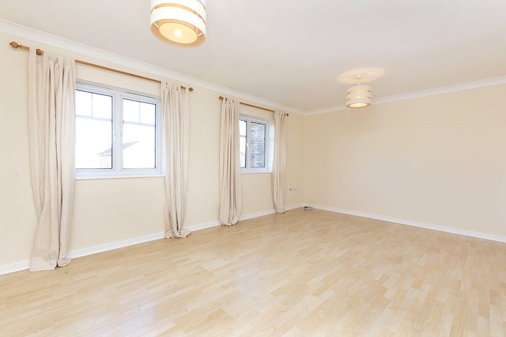 2 bedroom Flat, Oak Tree Court, Haxby, YO32 - Let Agreed, Image 1