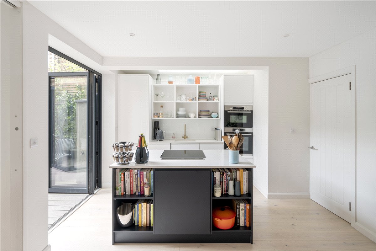 2 bedroom House, Nottingham Road, London, SW17 - Sold, Image 11