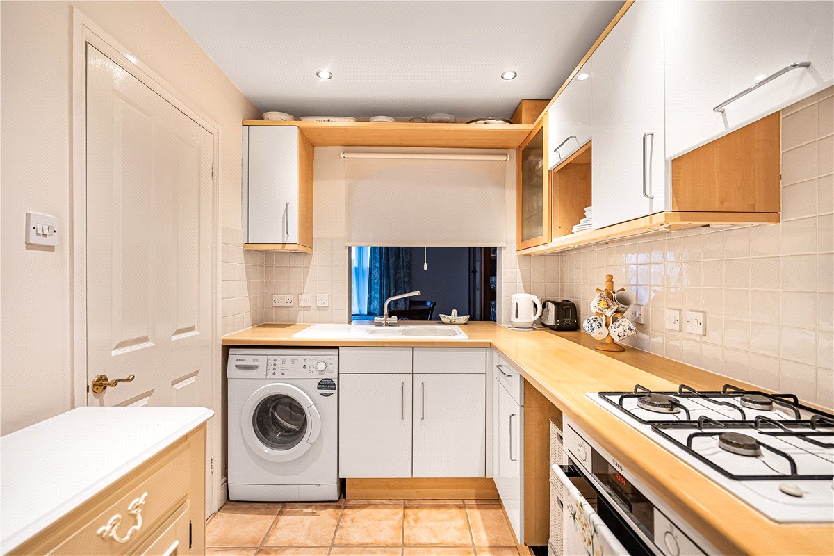 2 bedroom Flat, Hernes Road, Oxford, OX2 - Available, Image 7