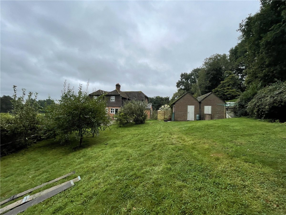 3 bedroom House, Hermitage, Thatcham, RG18 - Available, Image 4