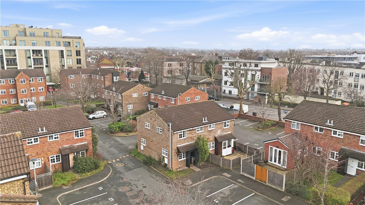 1 bedroom House, Ashdown Way, Balham, SW17 - Sold STC, Image 2