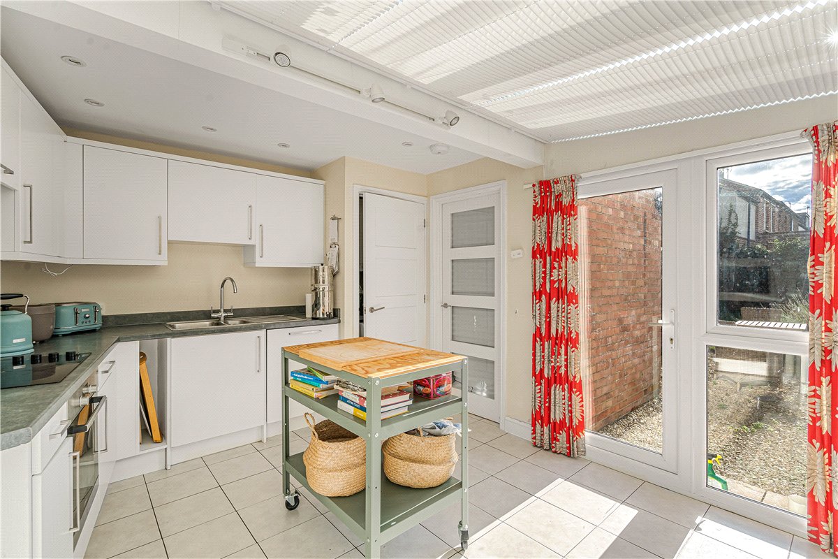2 bedroom House, Hart Street, Oxford, OX2 - Let Agreed, Image 2