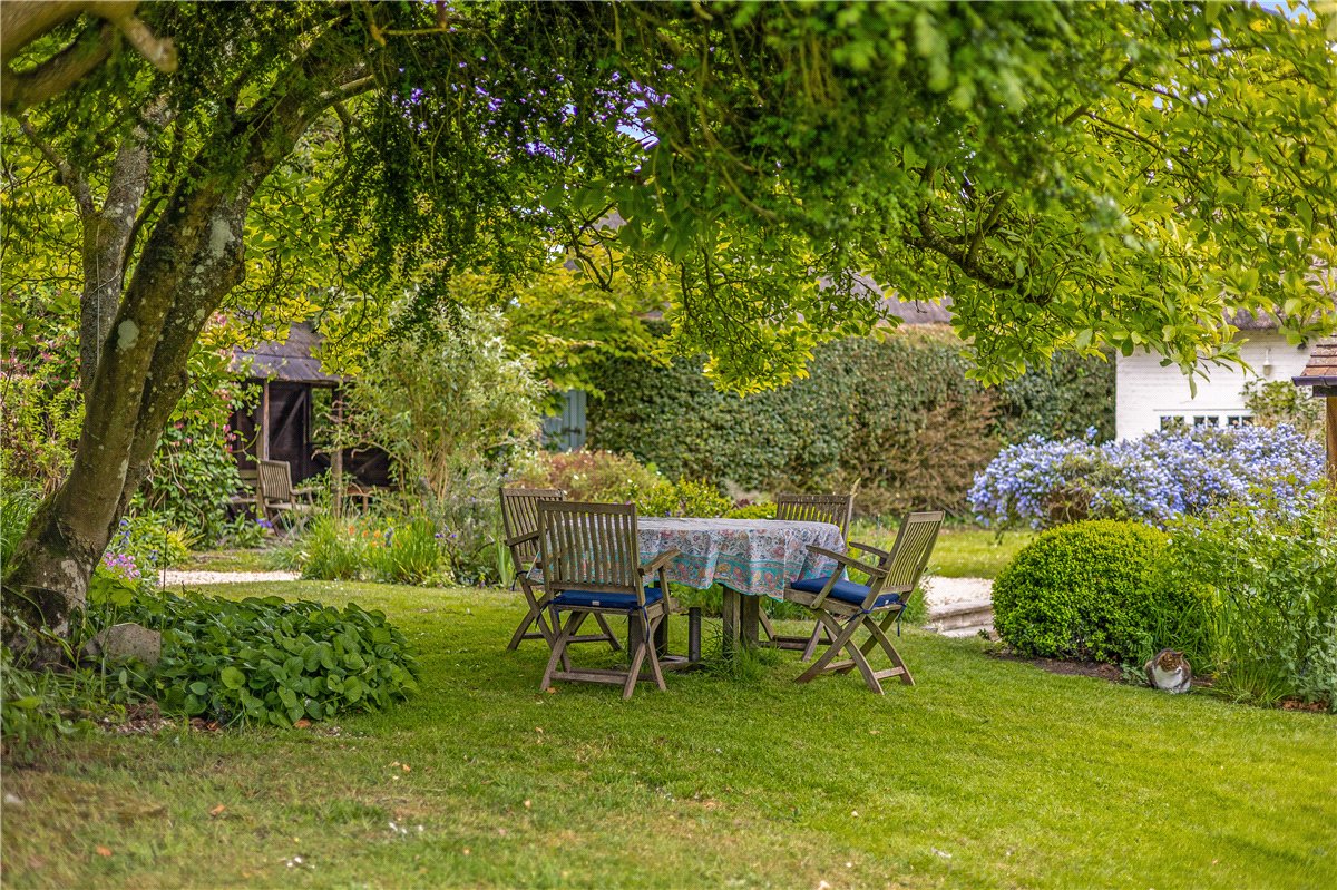 4 bedroom House, Easton Royal, Pewsey, SN9 - Available, Image 17