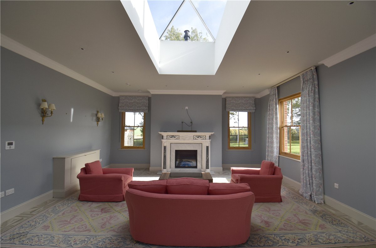 6 bedroom House, Newmarket Road, Kirtling, CB8 - , Image 7