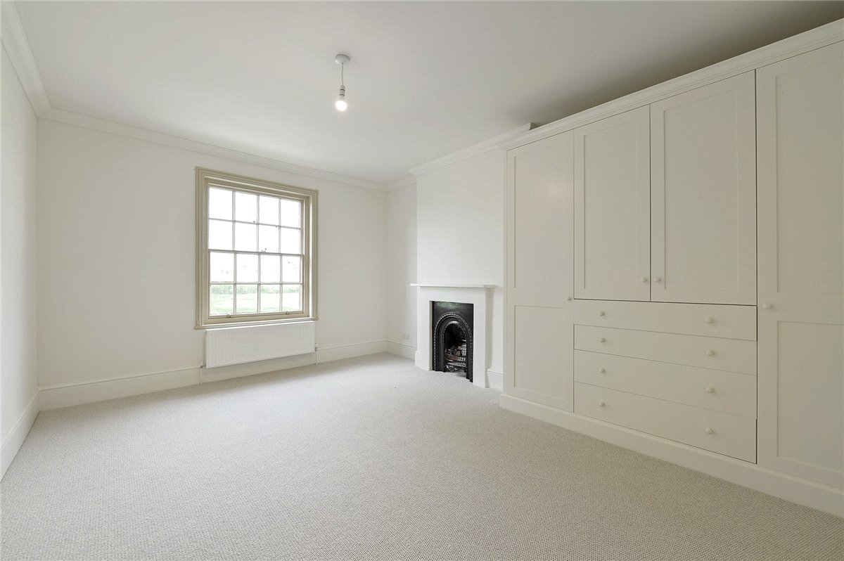8 bedroom House, Upper Winchendon, Aylesbury, HP18 - Available, Image 17